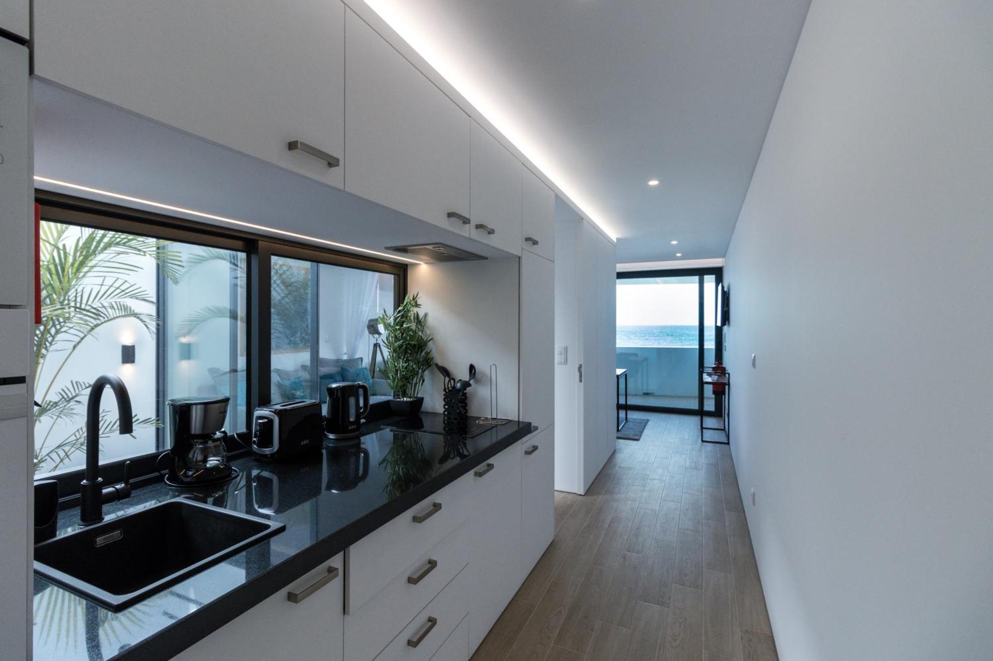 Home At Azores - Oasis House São Roque Habitación foto